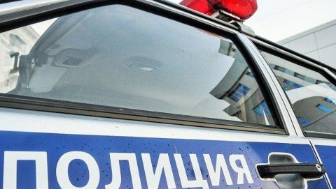 Зеленодольские полицейские задержали мужчину, похитившего кроссовки